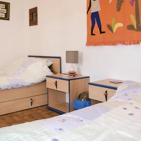 Holiday home Cozy In Eglise Neuve Dissac
