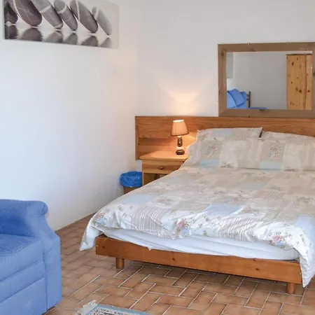 Cozy In Eglise Neuve D'issac La Visayre